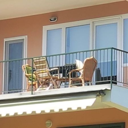 Casa Di Ludovica Apartment Manerba del Garda Bagian luar foto