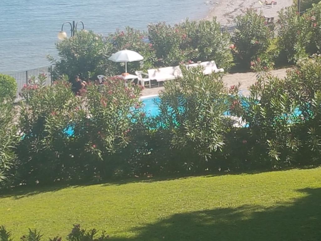 Casa Di Ludovica Apartment Manerba del Garda Bagian luar foto